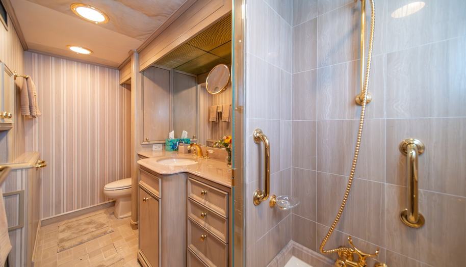 Escape Of London for sale 26