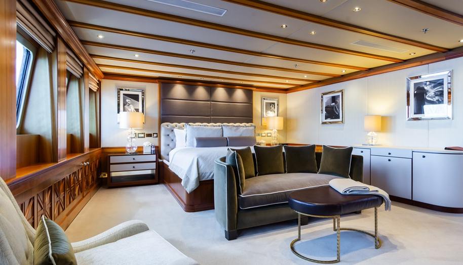 THE WELLESLEY for sale 46