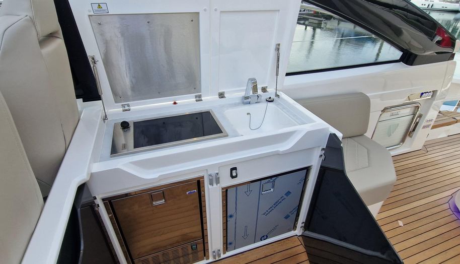 Volvo IPS & DPS for sale 11