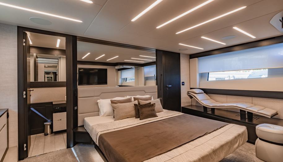 2021 PERSHING 8X for sale 26