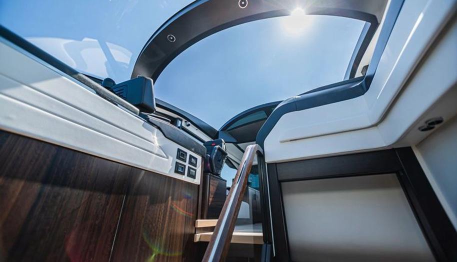 PREDATOR 65 for sale 21