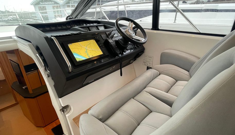 Amora for sale 41