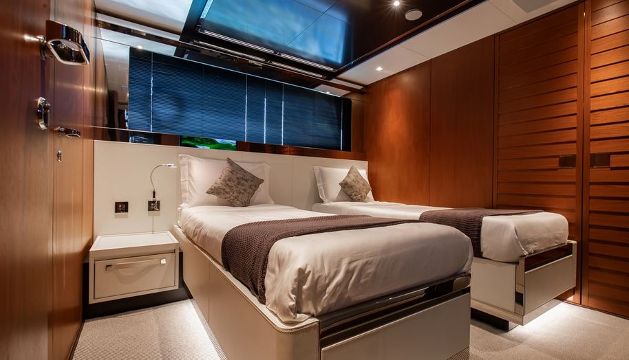 RIVA ARGO 90 T57 for sale 16