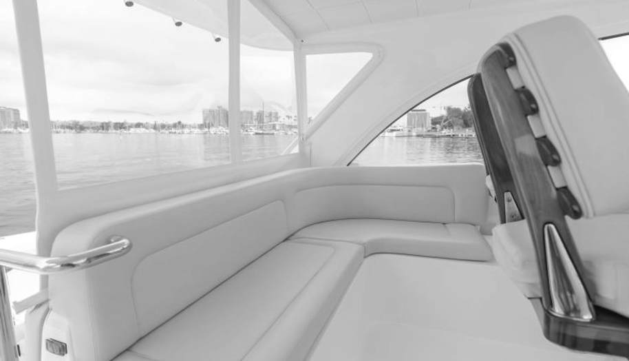 Commodore Two for sale 36