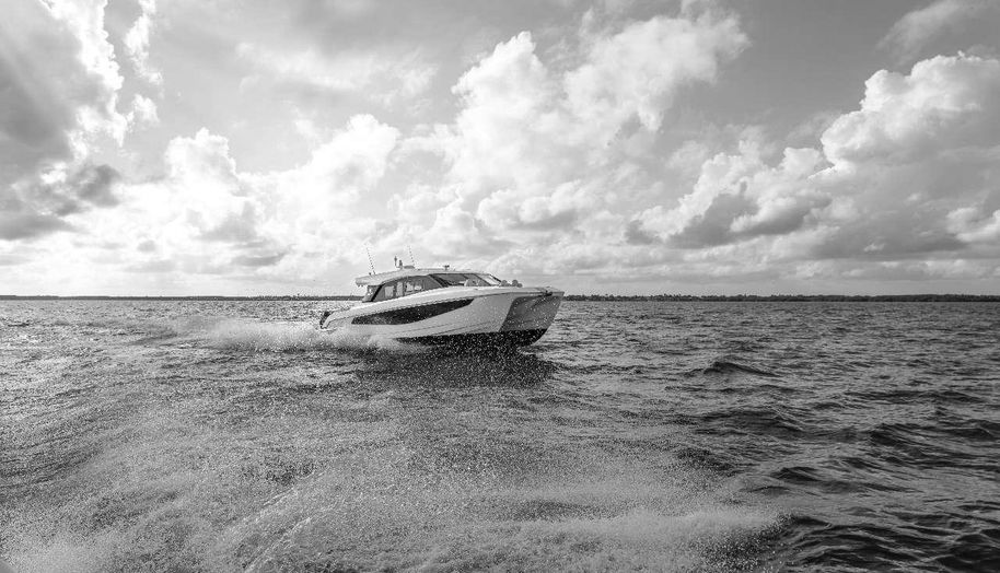 Aquila 42 Coupe for sale 6