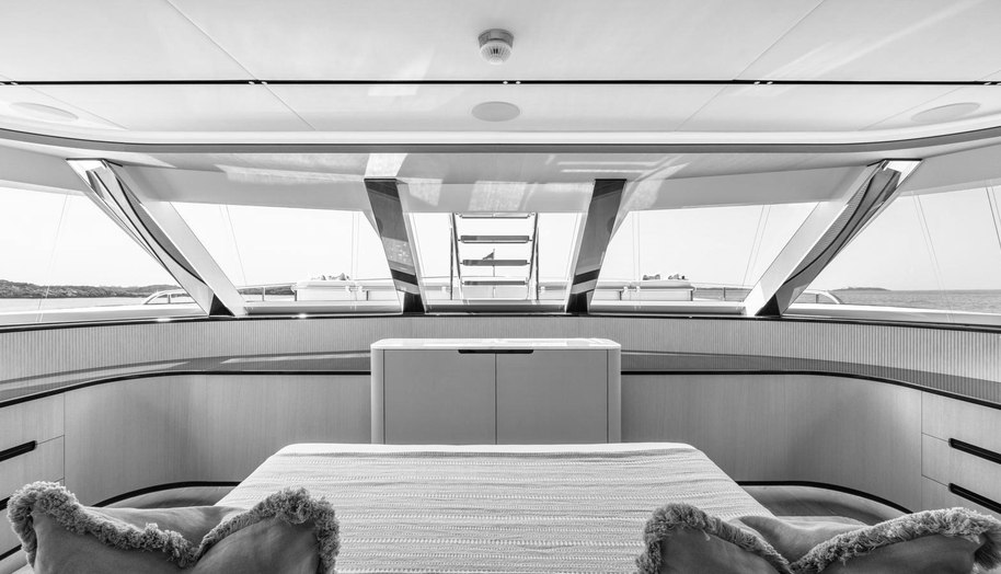 MOONEN 110 MUSTIQUE for sale 16