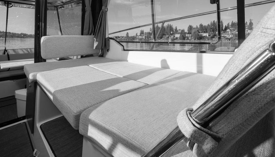 Jeanneau Weekender Offshore for sale 11