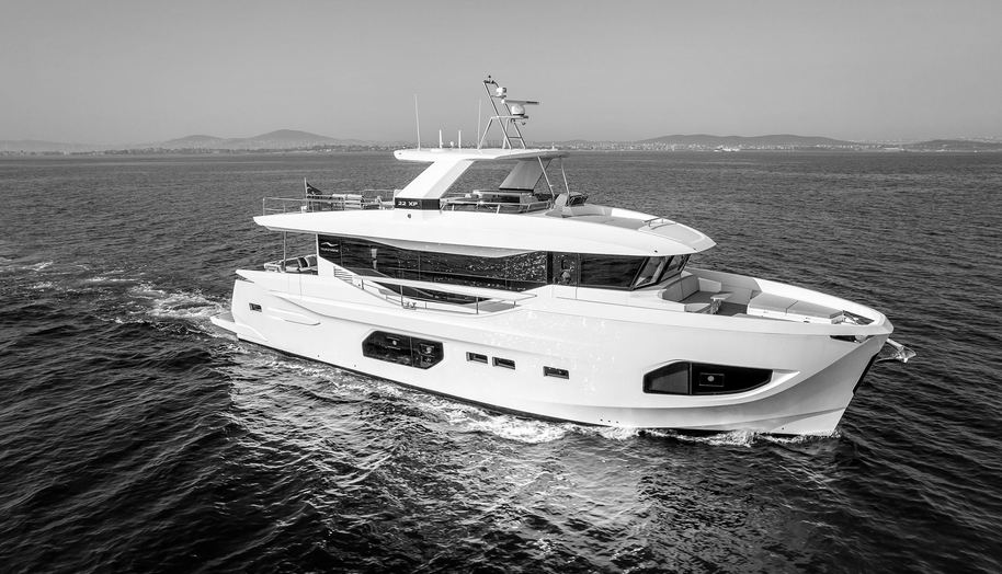 NUMARINE 22XP Hull #7 for sale 1