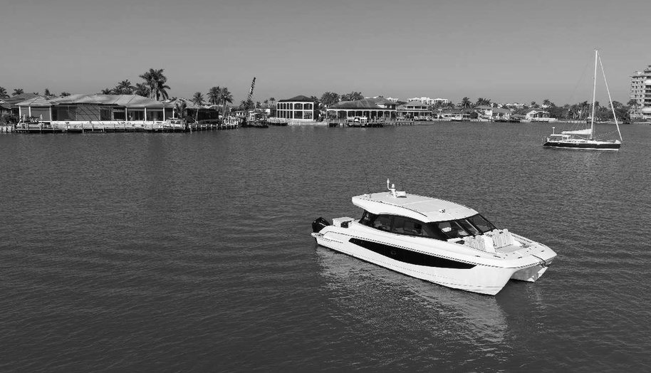 Aquila 42 Coupe for sale 31