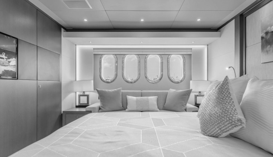 GYRFALCON for sale 21