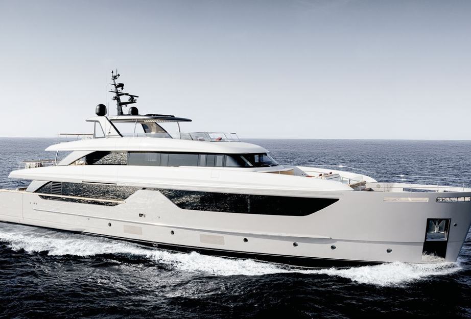 10 Standout Yachts That Hit the Market This Week