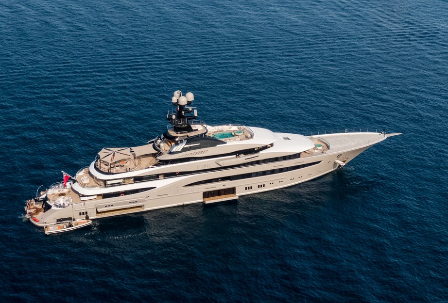 10 Standout Yachts That Hit the Market This Week