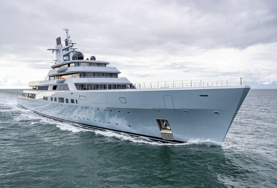 142M Lurssen superyacht Project ALI BABA renamed DRAGONFLY ahead of delivery