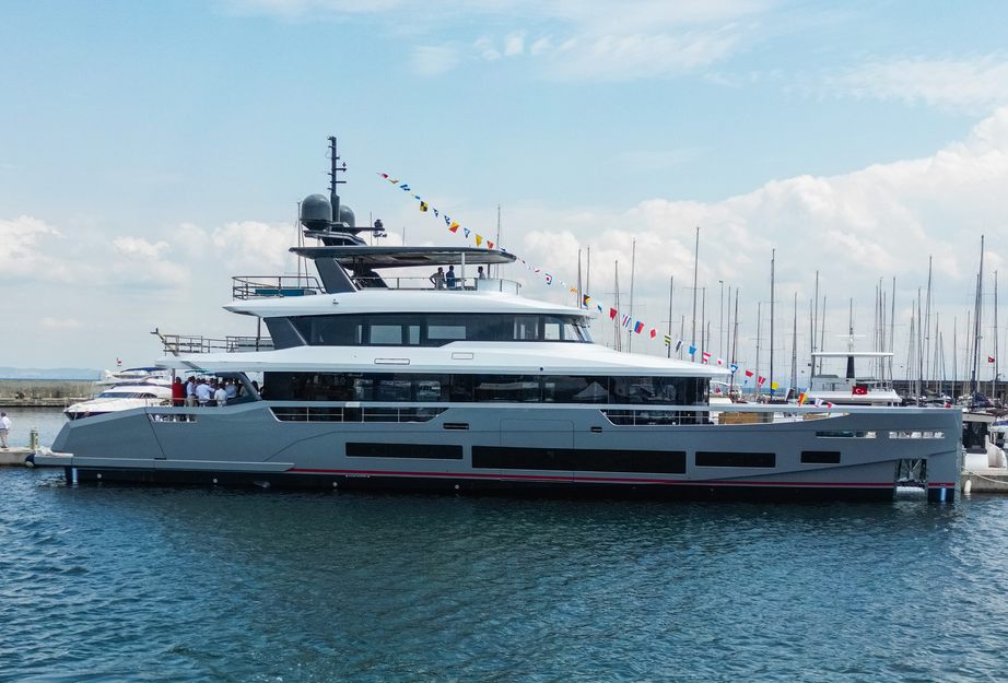 First 36m Sirena 118 Motor Yacht Delivered Ahead of Cannes Yachting Festival Debut
