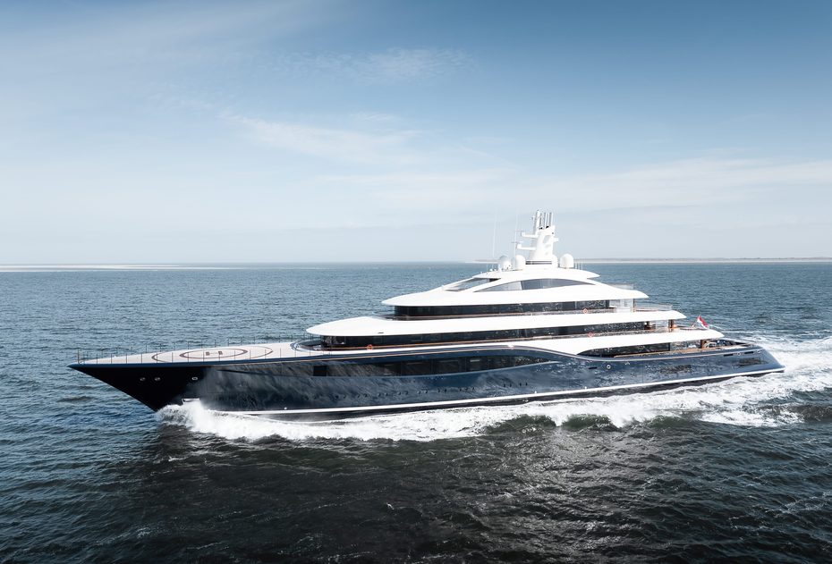 101m Feadship Superyacht Destiny (Project 1014) Enters Sea Trials 