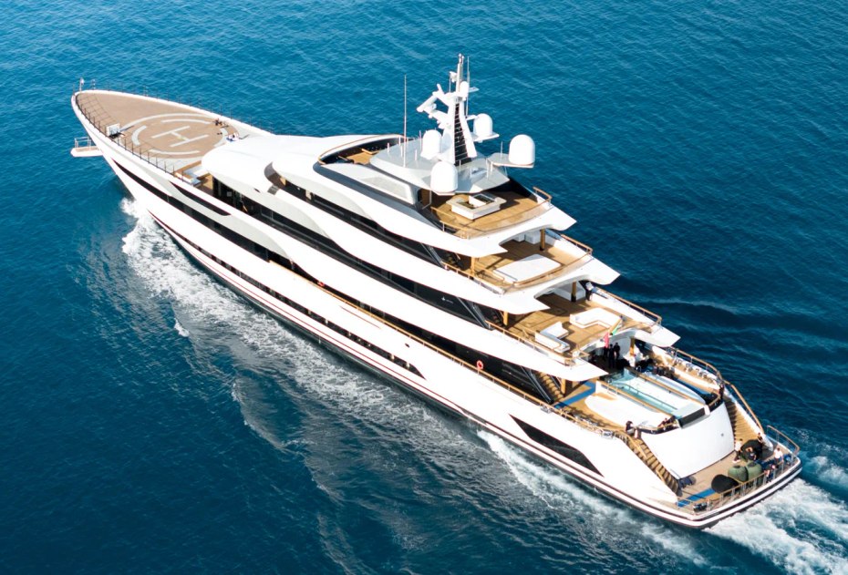 Admiral Yachts 78m PLATINUM En-Route to  Monaco