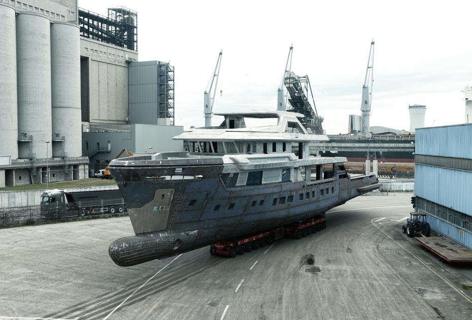 WATCH: Two CdM Flexplorer 165 Yachts Reach CdM Headquarters