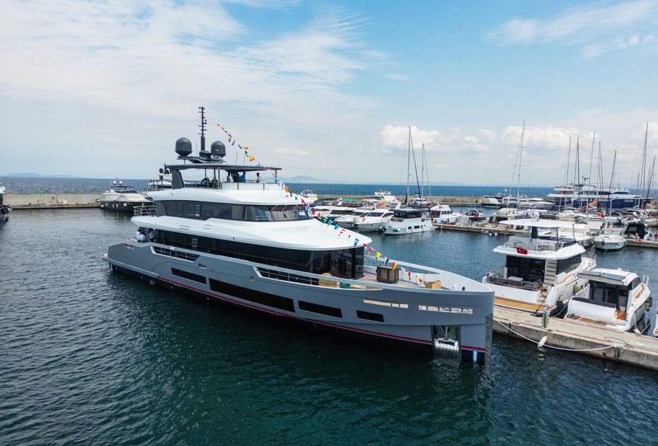  36m Flagship Sirena 118 Superyacht Launched 