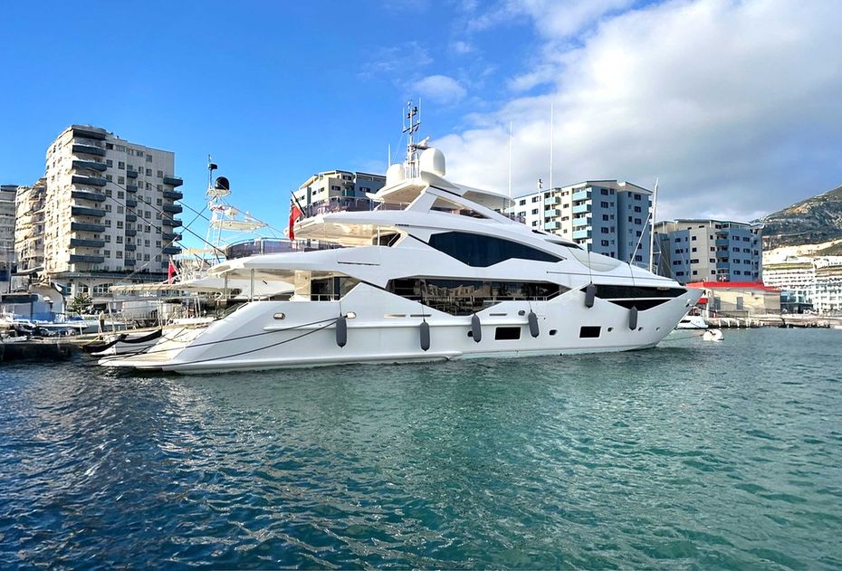 Highly Customized Sunseeker 131 Yacht Elysium to be Auctioned