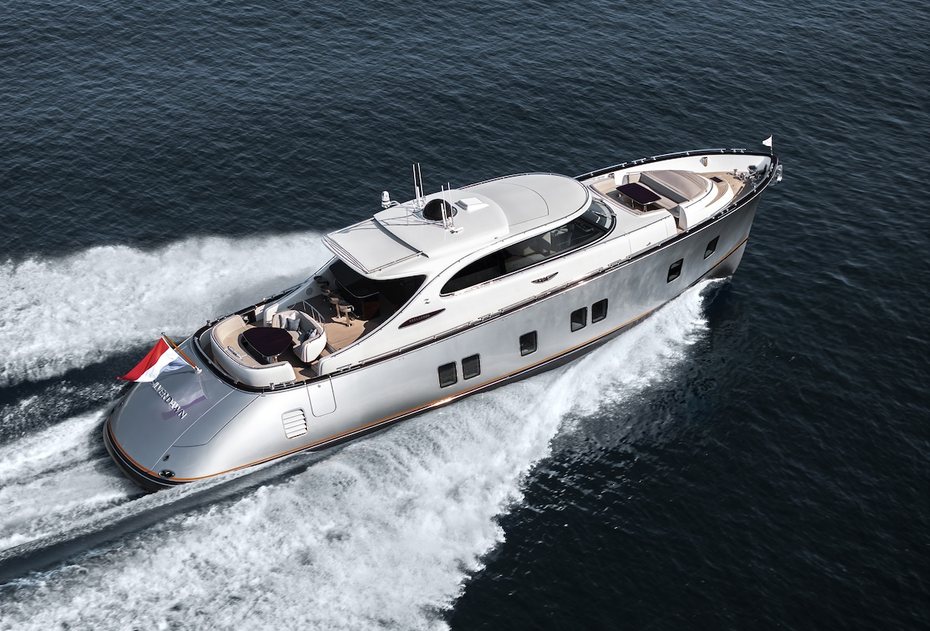 Zeelander Yachts Launches the All-New Zeelander 8 