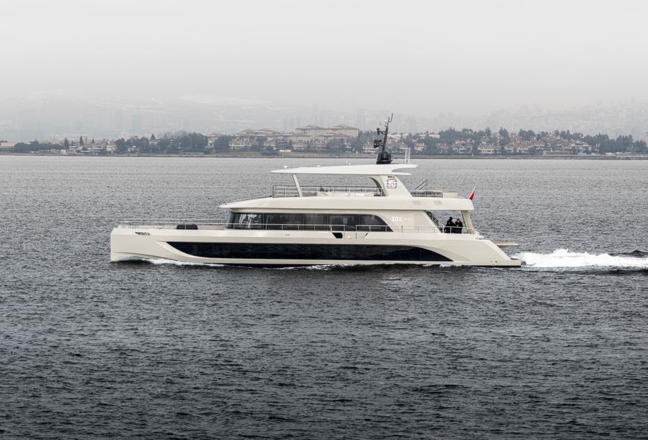 First 31m VisionF 101 Catamaran Completes Sea Trials and Exceeds 20 Knots