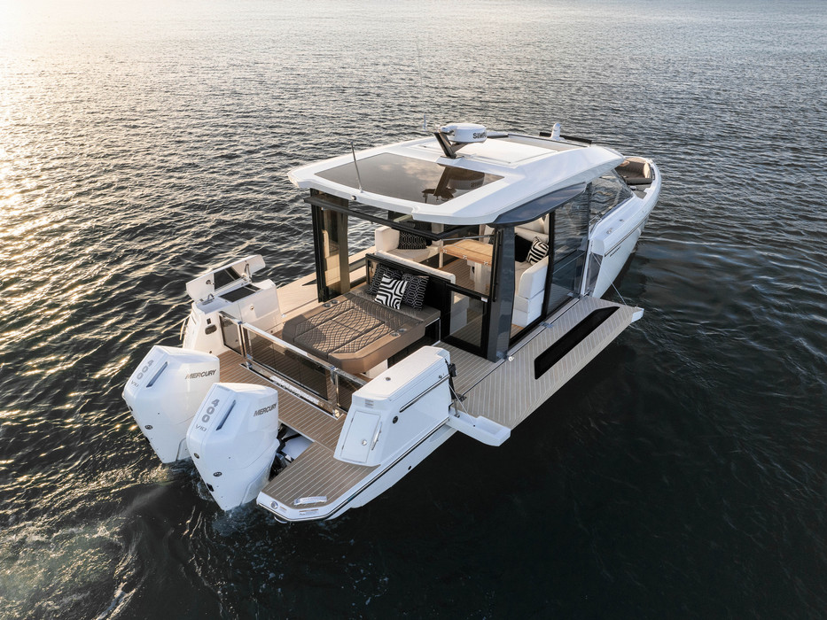 Rivals to Saxdor 400 GTC