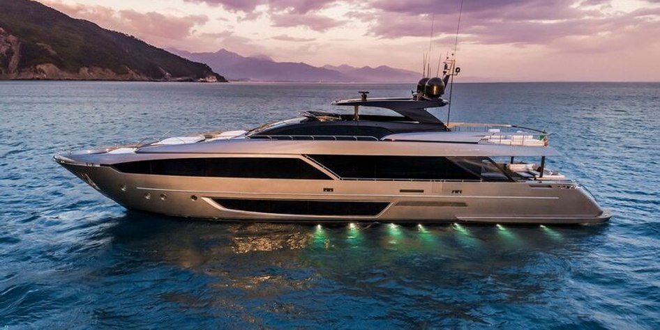 Blue Heaven yacht