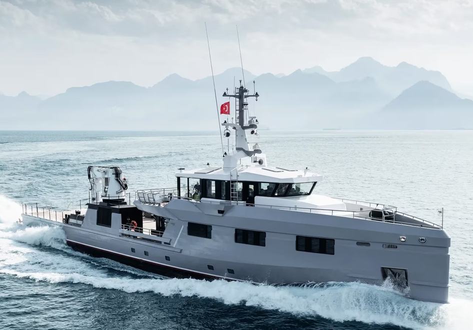 Rafter yacht