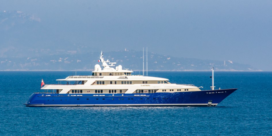 Laurel yacht