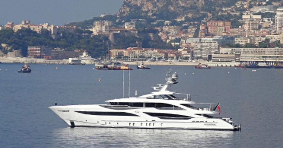 motor yacht Galvas at anchor