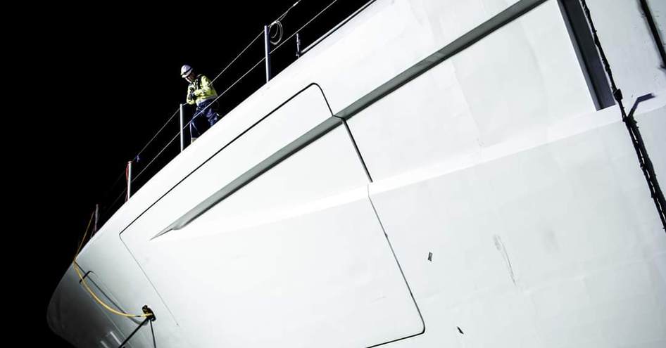 The port-side bow of Feadship project 1014