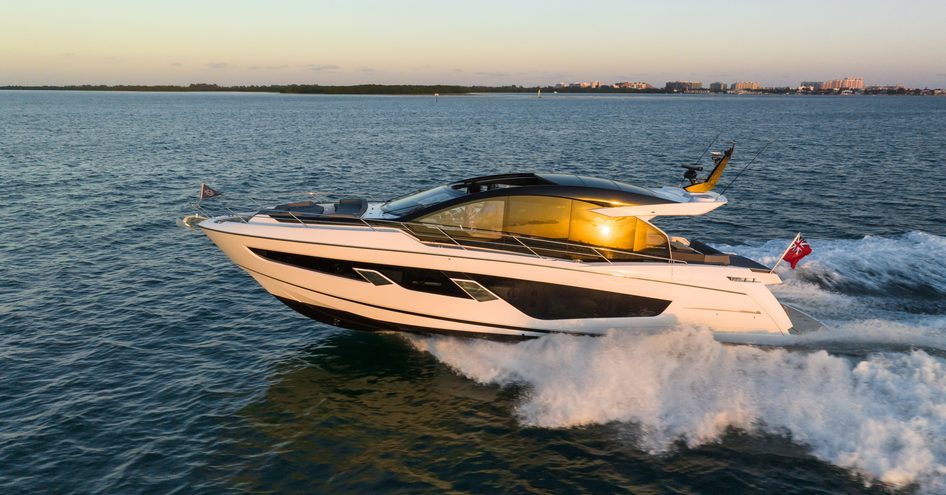 sunseeker-predator-65-running 