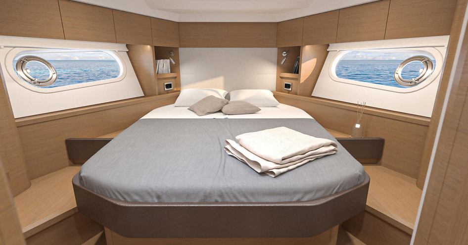 Beneteau Swift Trawler 48 interior 