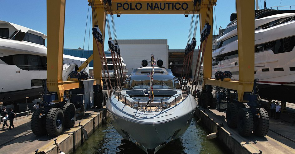 Mangusta 104 REV yacht being launched