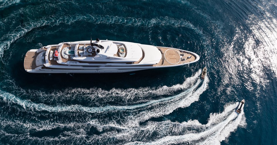 Two tenders and superyacht O'PARI seen from above