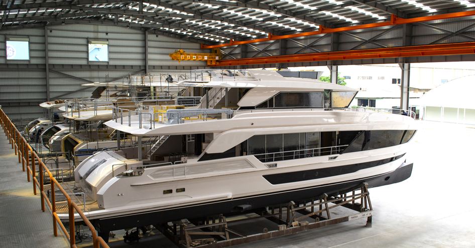 Yachts in Horizon production facility