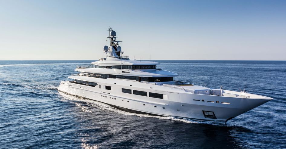 Superyacht SUERTE on water