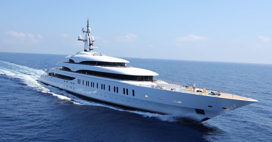 Benetti superyacht IJE on water