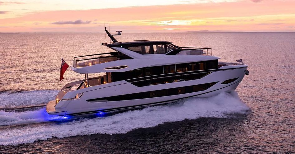 Sunseeker Ocean 156 running at sea