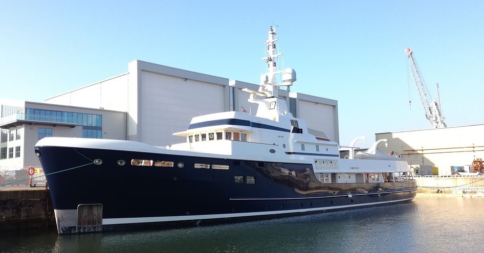 Explorer yacht steel on water