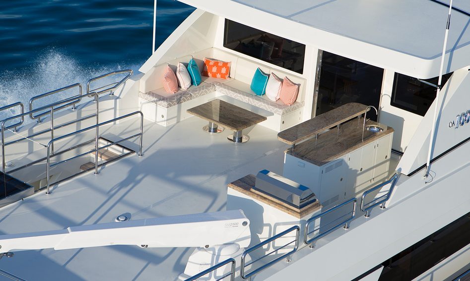 Ocean Alexander 100 Skylounge Mk3, Fly Deck/Sportdeck