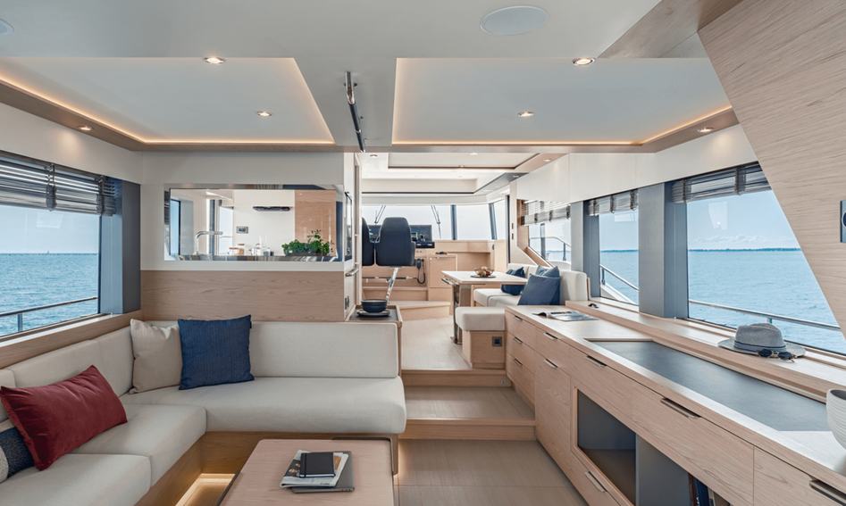 Beneteau Grand Trawler 62, Interior