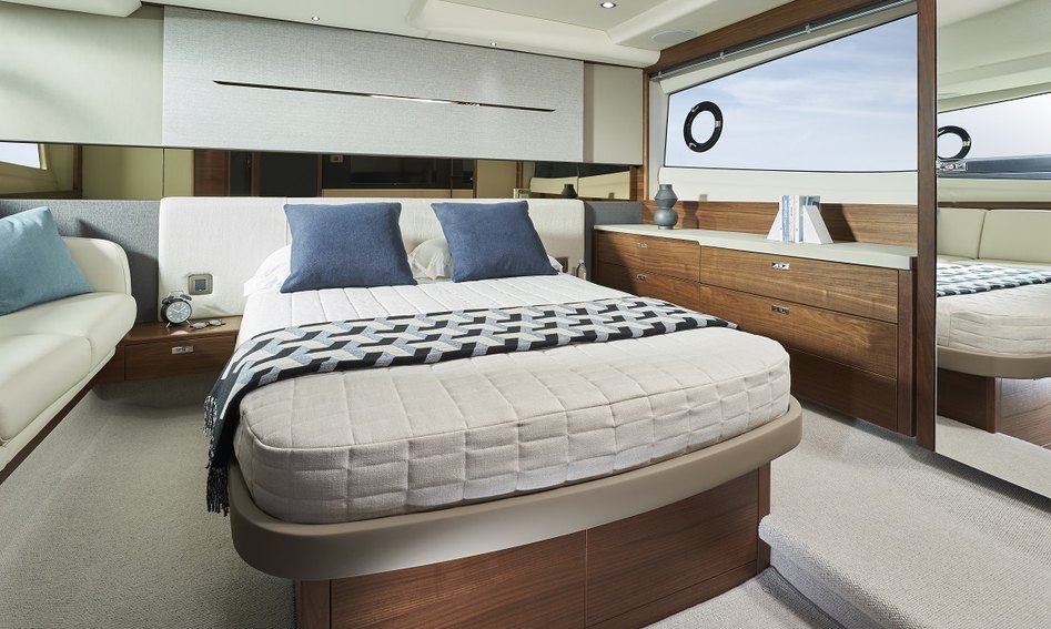 Princess V50 Mk3, Accommodation