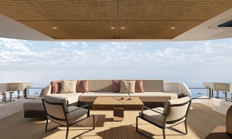 Azimut Grande 36M Evo Gen 2, Deck Area