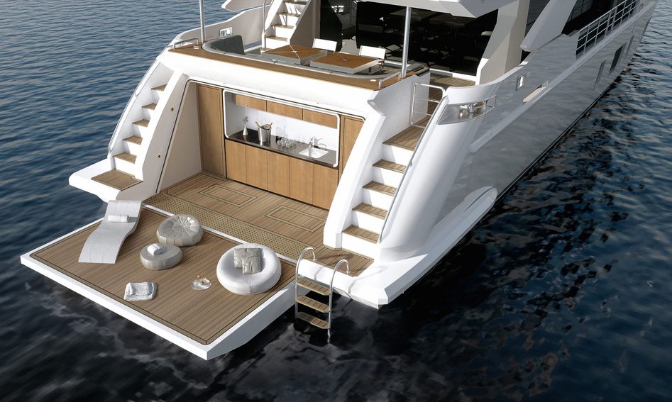 Azimut Grande 35 Metri, Beach Club