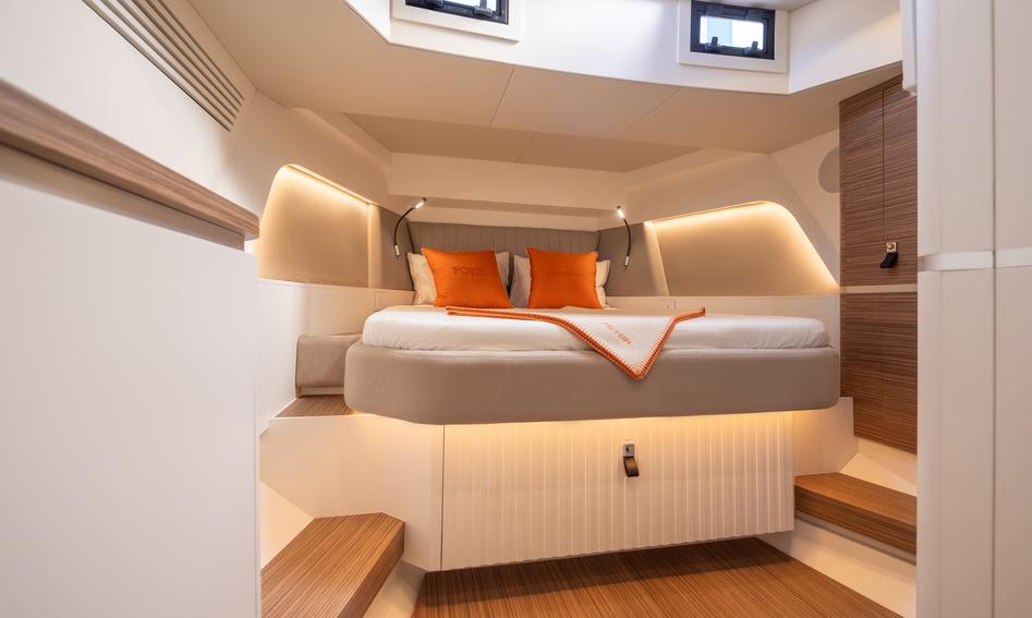 Bellini Astor 36 , Accommodation
