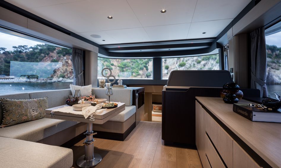 Sirena Yachts Sirena 48  Coupé, Interior