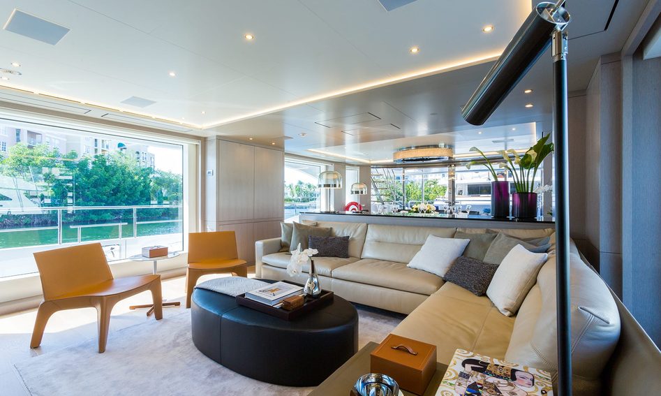 Benetti Mediterraneo 116, Interior