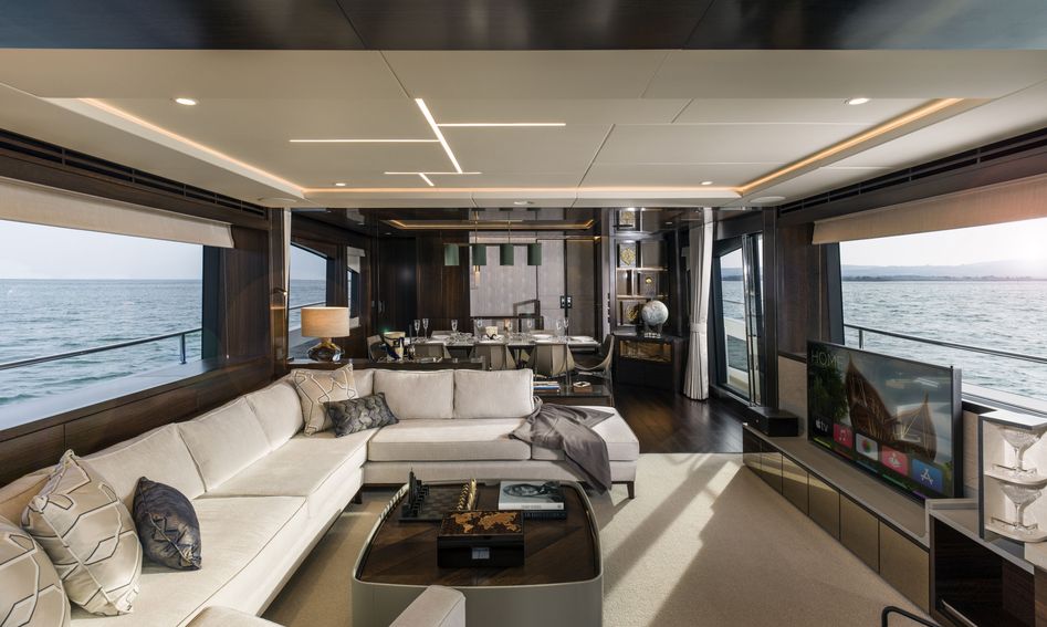 Sunseeker 88 Yacht Mk2, Interior