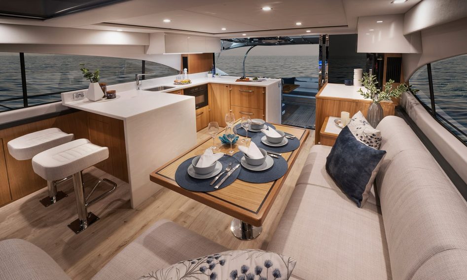 Riviera 5400 Sport Yacht Platinum Edition Gen 2, Interior